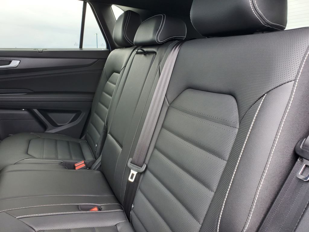 2025 Volkswagen Atlas Cross Sport SEL - Photo 7