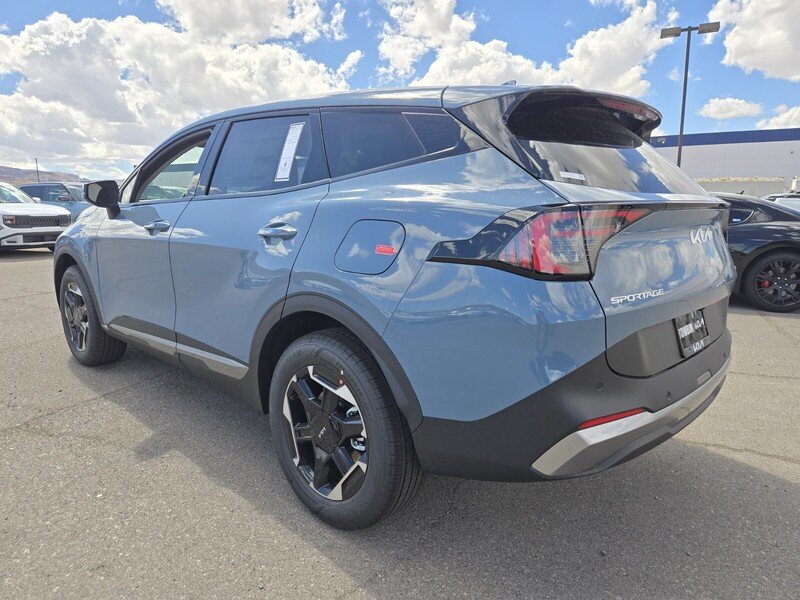 New 2027 Heritage Blue Kia S image 4