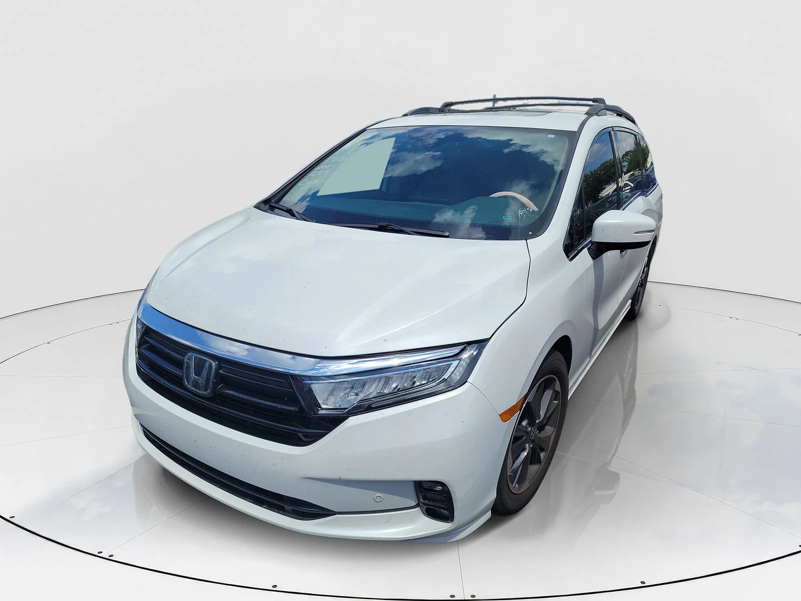 Used 2021 Platinum White Pearl Honda Elite image 3