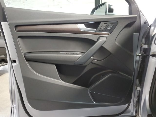 2023 Audi Q5 Premium - Photo 14