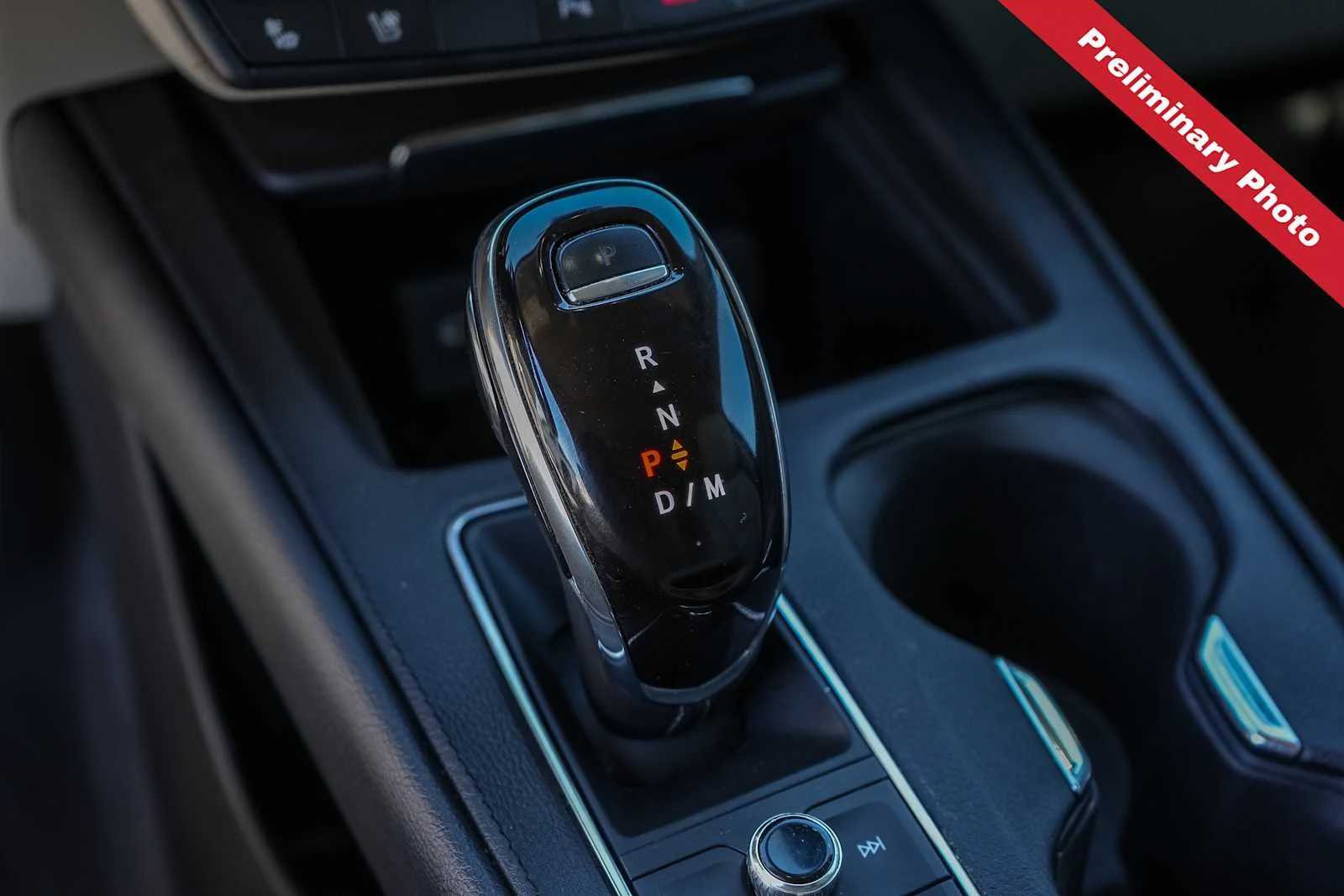 Used 2020 Red Horizon Tintcoat Cadillac FWD Premium Luxury image 16