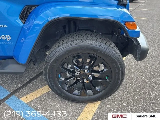 2022 Jeep Wrangler Unlimited Sahara 4XE - Photo 35