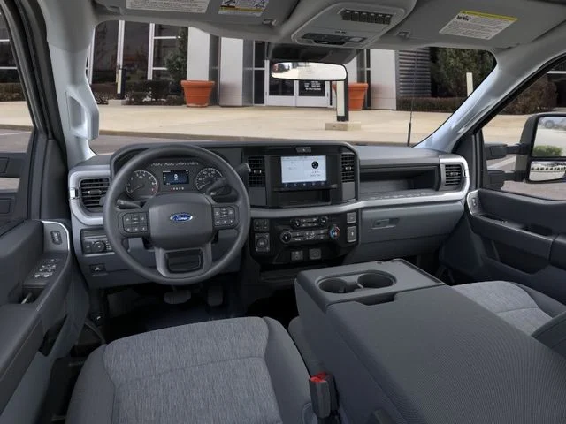 2026 Ford F-350 Super Duty XL - Photo 9