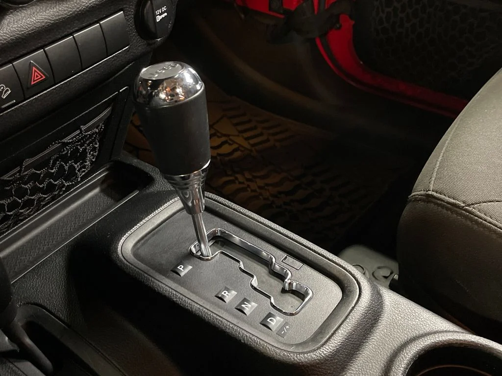 Used 2018 Red Jeep Unlimited Sport image 25