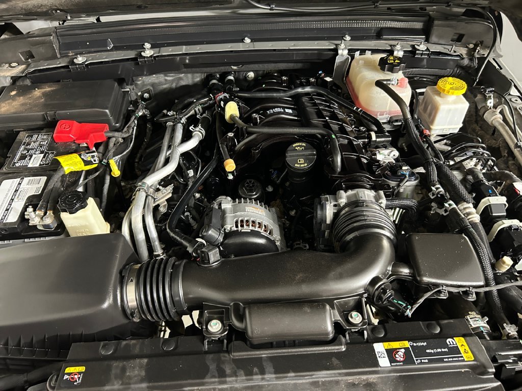 Used 2023 Gray Jeep Mojave image 21