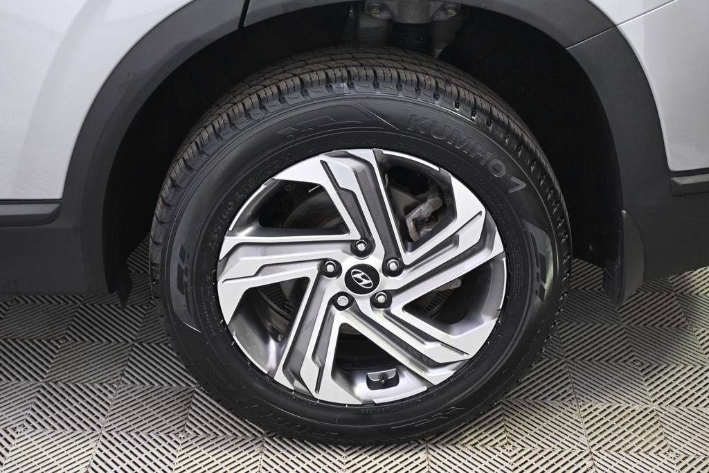 Certified Used 2023 Shimmering Silver Hyundai SEL image 20