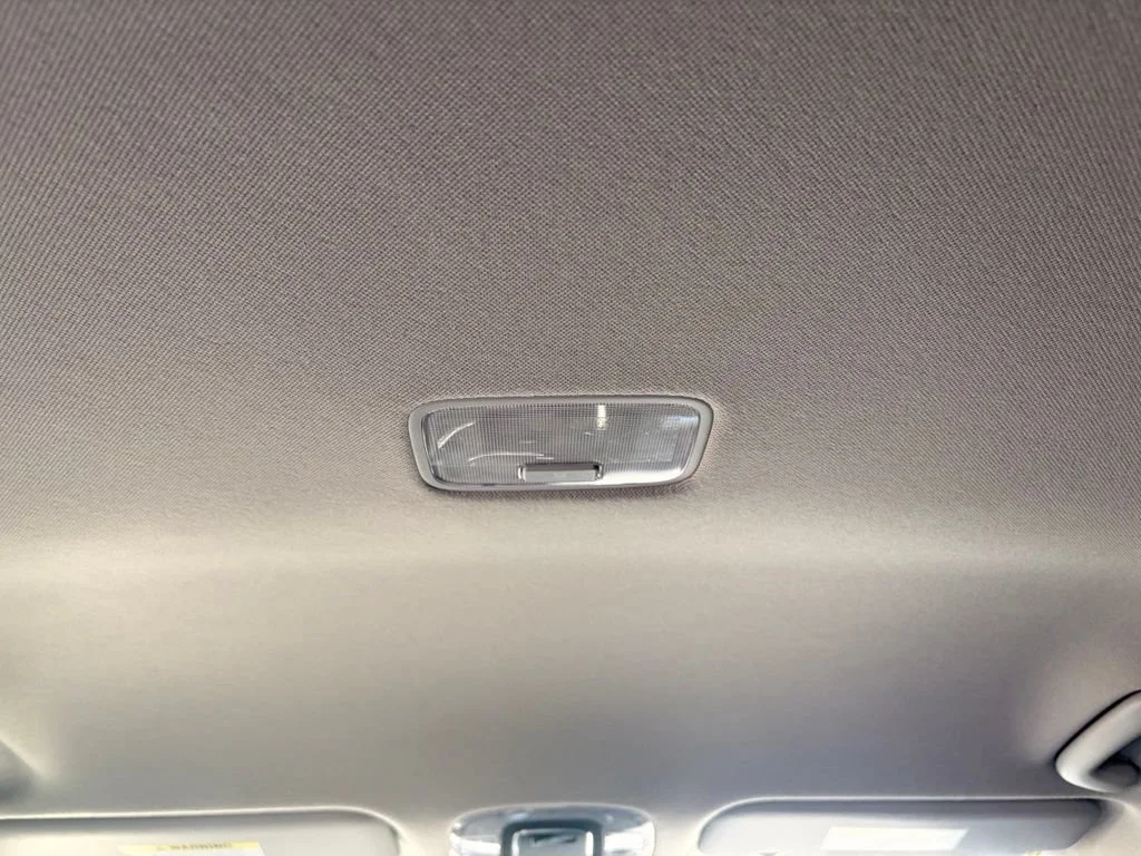 Used 2021 Shimmering Silver Pe Hyundai SEL image 19