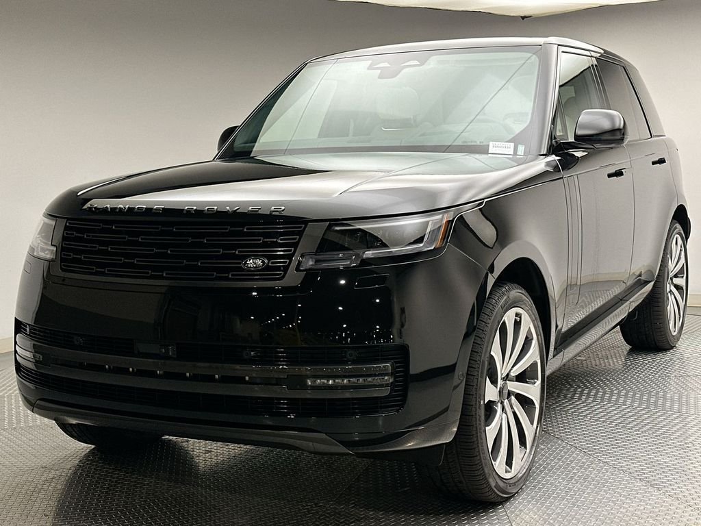2026 Land Rover Range Rover 3.0 SE SWB's photo