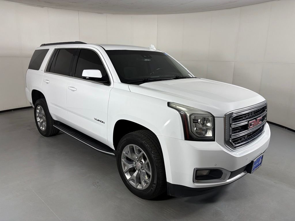 Used 2019 White GMC SLE image 2