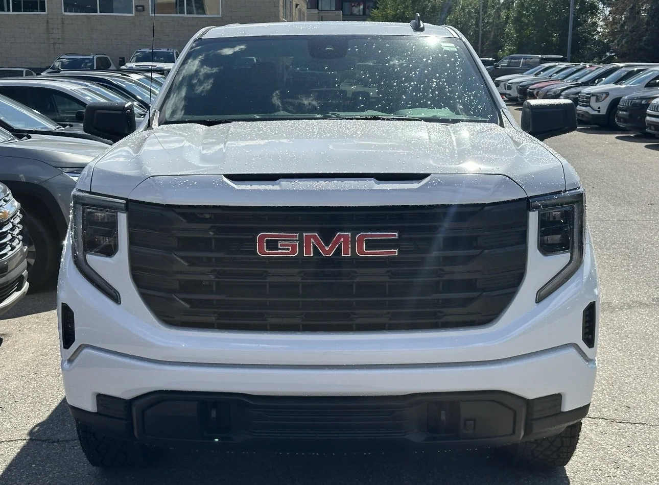 New 2026 Summit White GMC Pro image 2
