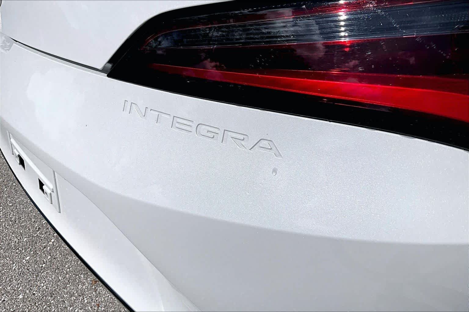 Used 2025 Platinum White Pearl Acura w/A-Spec Package image 10