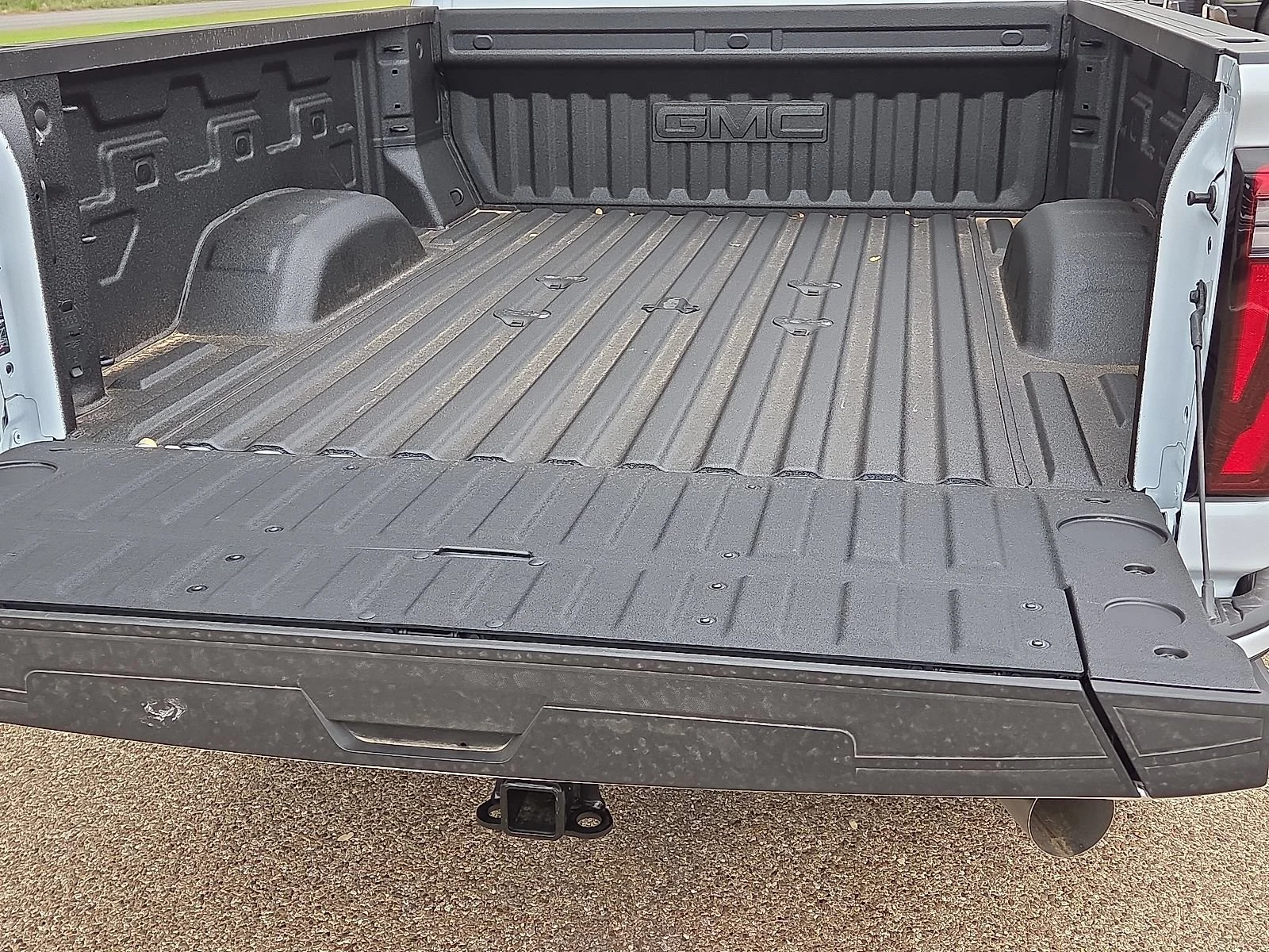 2026 GMC Sierra 2500HD Denali Ultimate - Photo 9