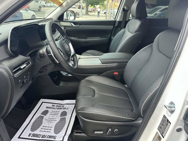 Used 2025 Hyper White Hyundai SEL Premium image 9