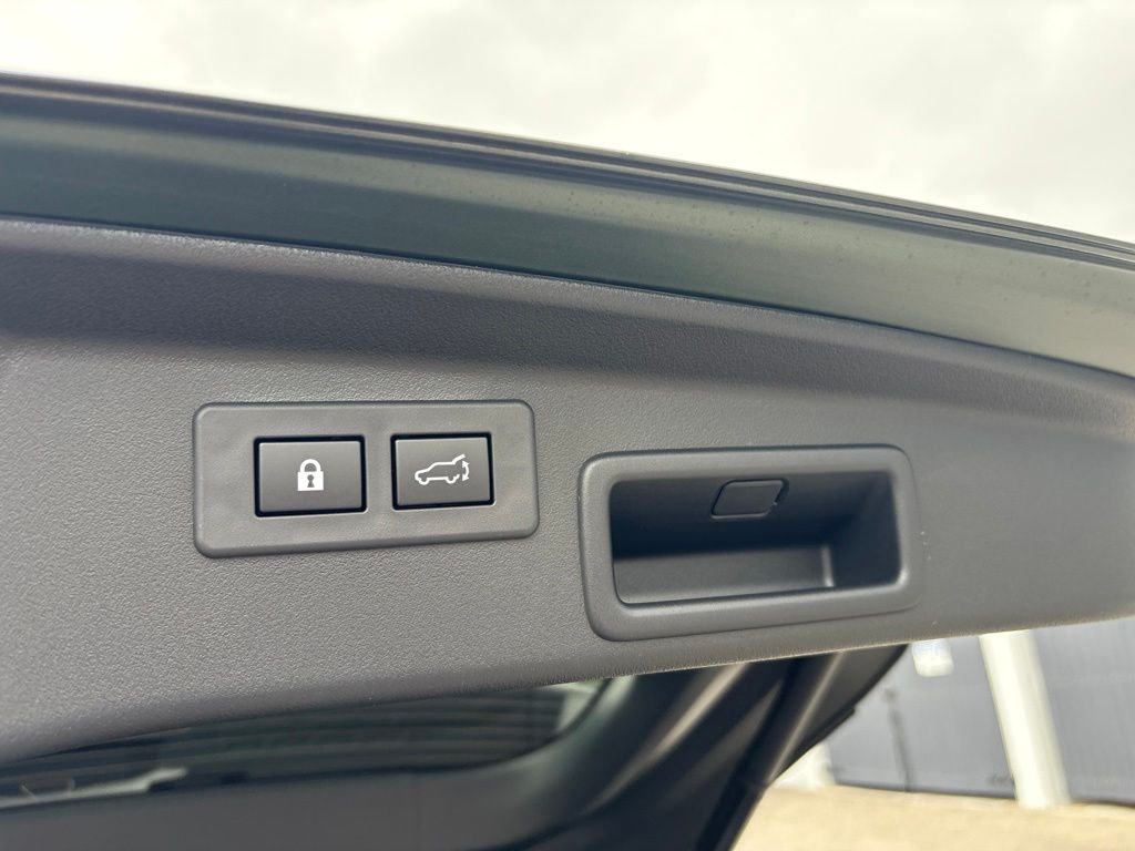 New 2026 DEEP EMERALD GREEN PEARL Subaru Premium image 26