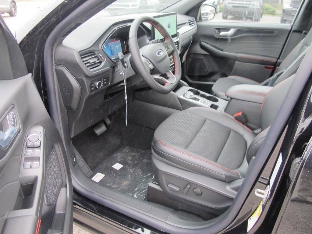 2025 Ford Escape Hybrid ST-Line - Photo 7