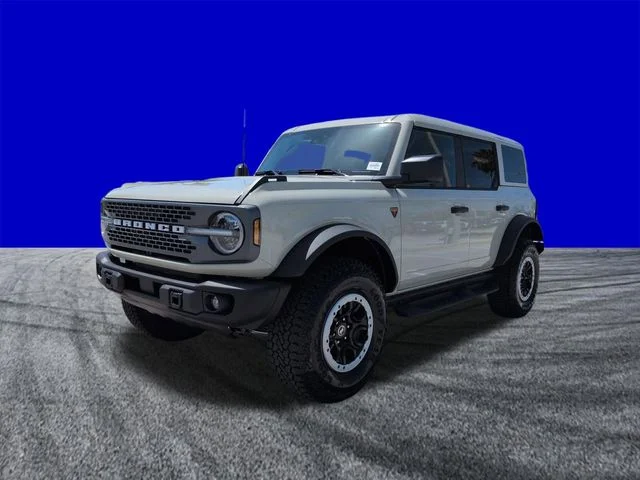 New 2026 Desert Sand Ford Badlands® image 8