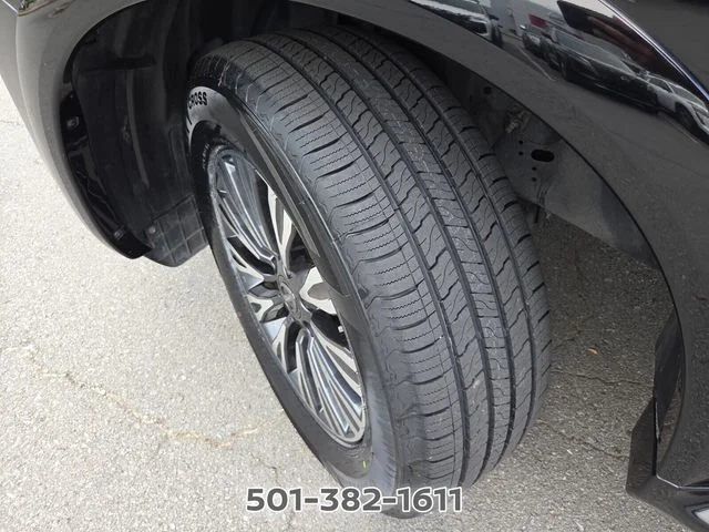 Used 2021 Black Nissan SL image 25