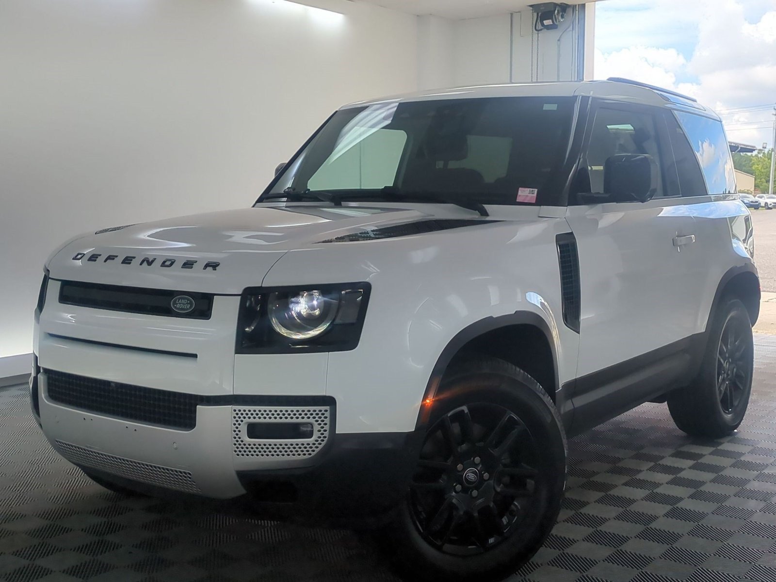 2024 Land Rover Defender