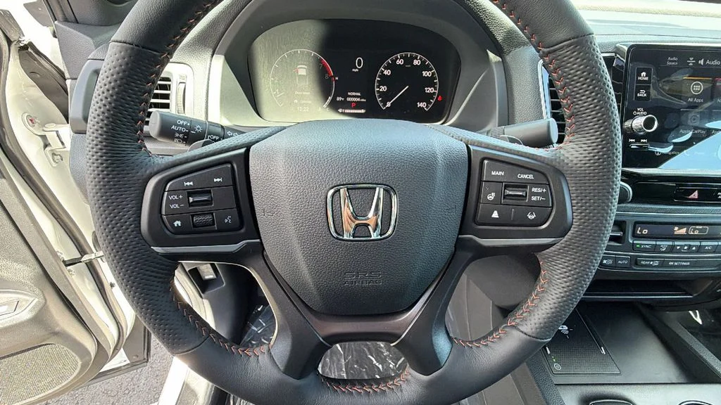 New 2026 Platinum White Pearl Honda TrailSport image 18