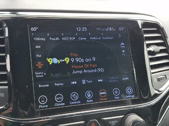 Used 2019 Gray Jeep Limited image 18