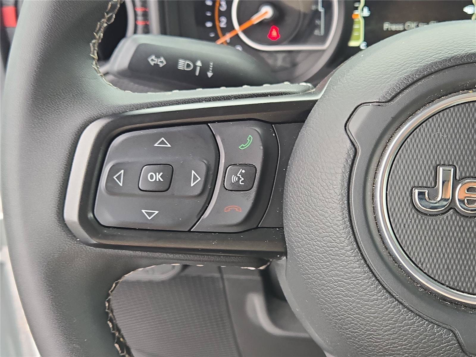 2025 Jeep Wrangler 4-Door Rubicon - Photo 23