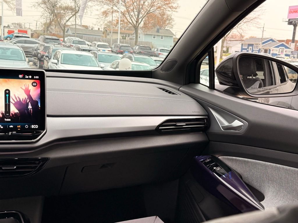 2025 Volkswagen ID.4 PRO - Photo 17