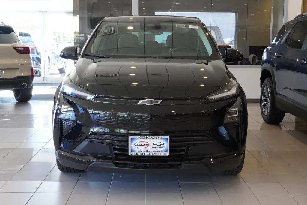 New 2027 Mosaic Black Metallic Chevrolet LT image 27