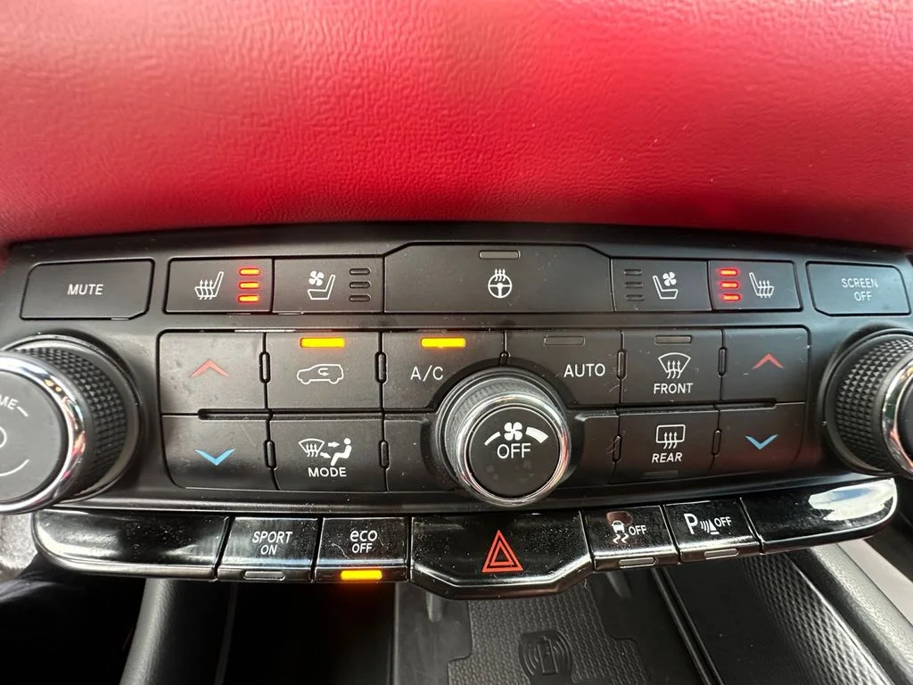 Used 2022 White Dodge R/T image 24