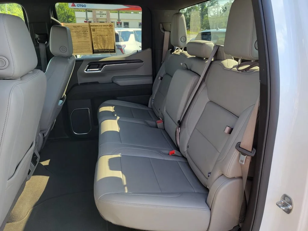 Used 2024 Summit White GMC SLT image 14