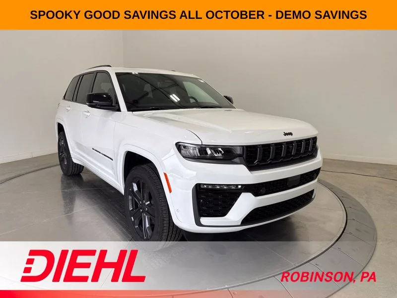 New 2027 Bright White Clear-Coat Paint Jeep Limited Reserve image 1
