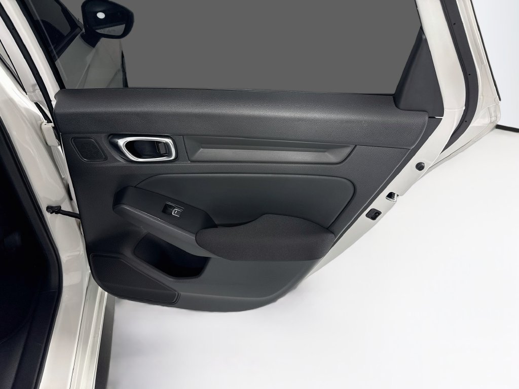 2025 Honda Civic Hatchback Sport - Photo 27