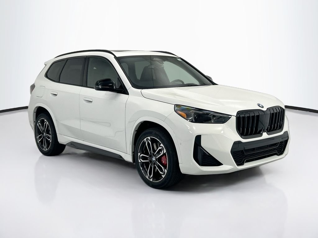 New 2026 Alpine White BMW xDrive28i image 3