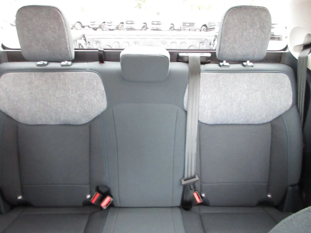 New 2026 Carbonized Gray Metallic Ford XLT image 23