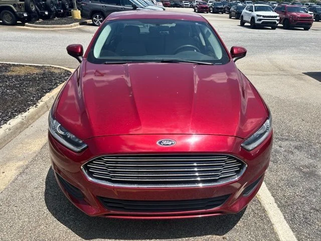 Used 2014 Red Ford S image 2