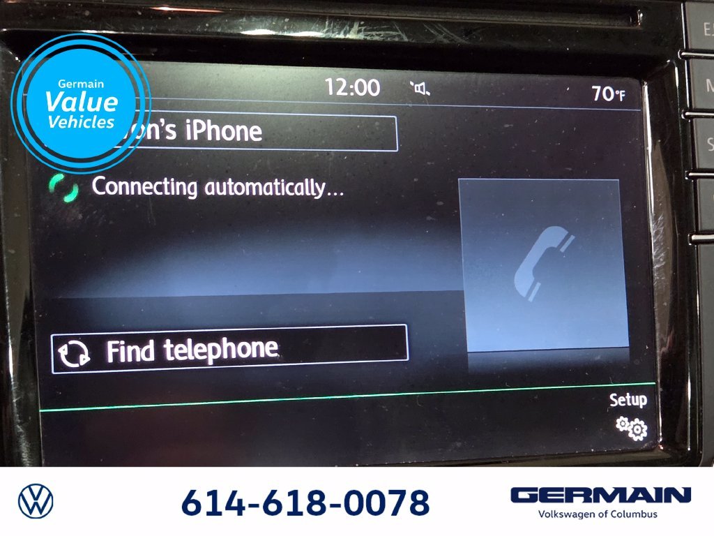 Used 2017 Black Volkswagen 1.4T SE image 24