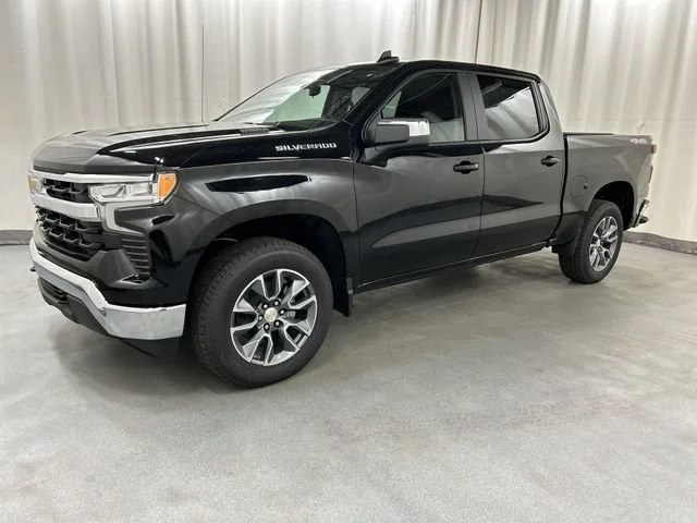2026 Chevrolet Silverado 1500 LT - Photo 2