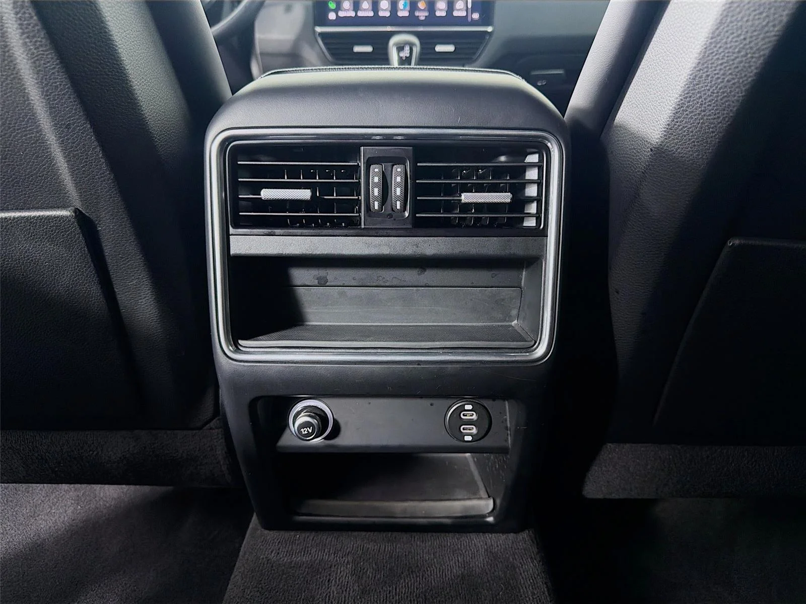 Used 2023  Porsche Base image 22