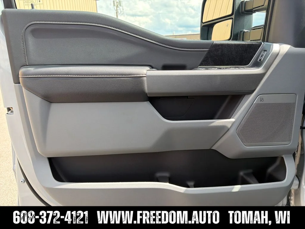 New 2026 White Ford XLT image 10