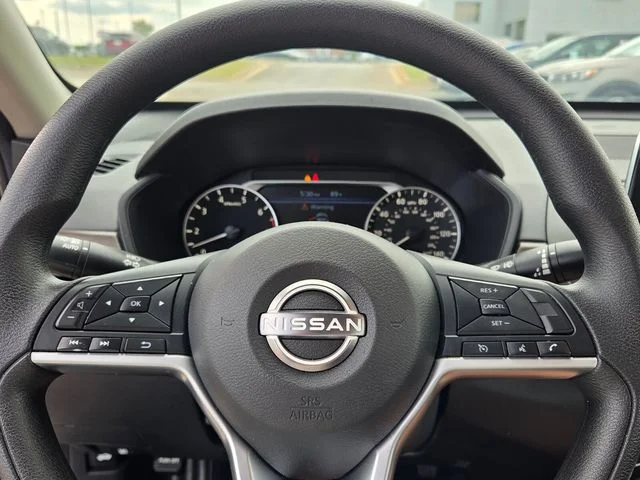 Used 2024 Gray Nissan 2.5 SV image 24