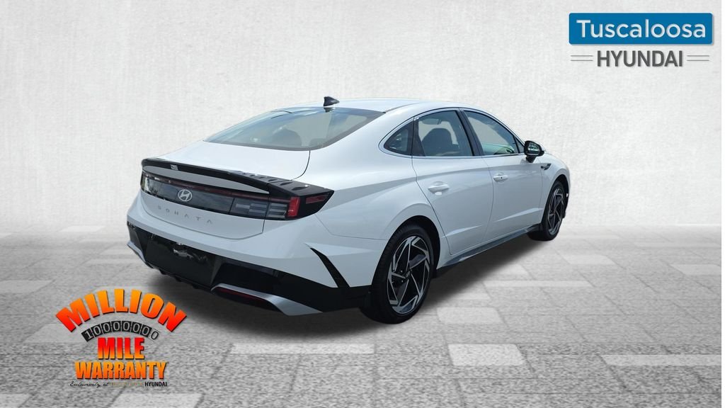 New 2026 White Hyundai SEL Sport image 8
