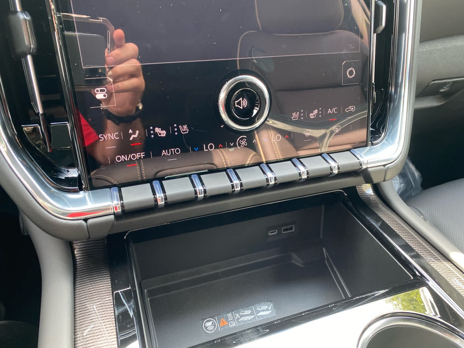 2026 GMC Yukon Elevation - Photo 17