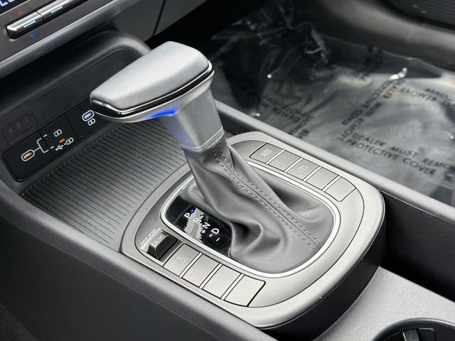 Certified Used 2025 White Hyundai SEL image 22