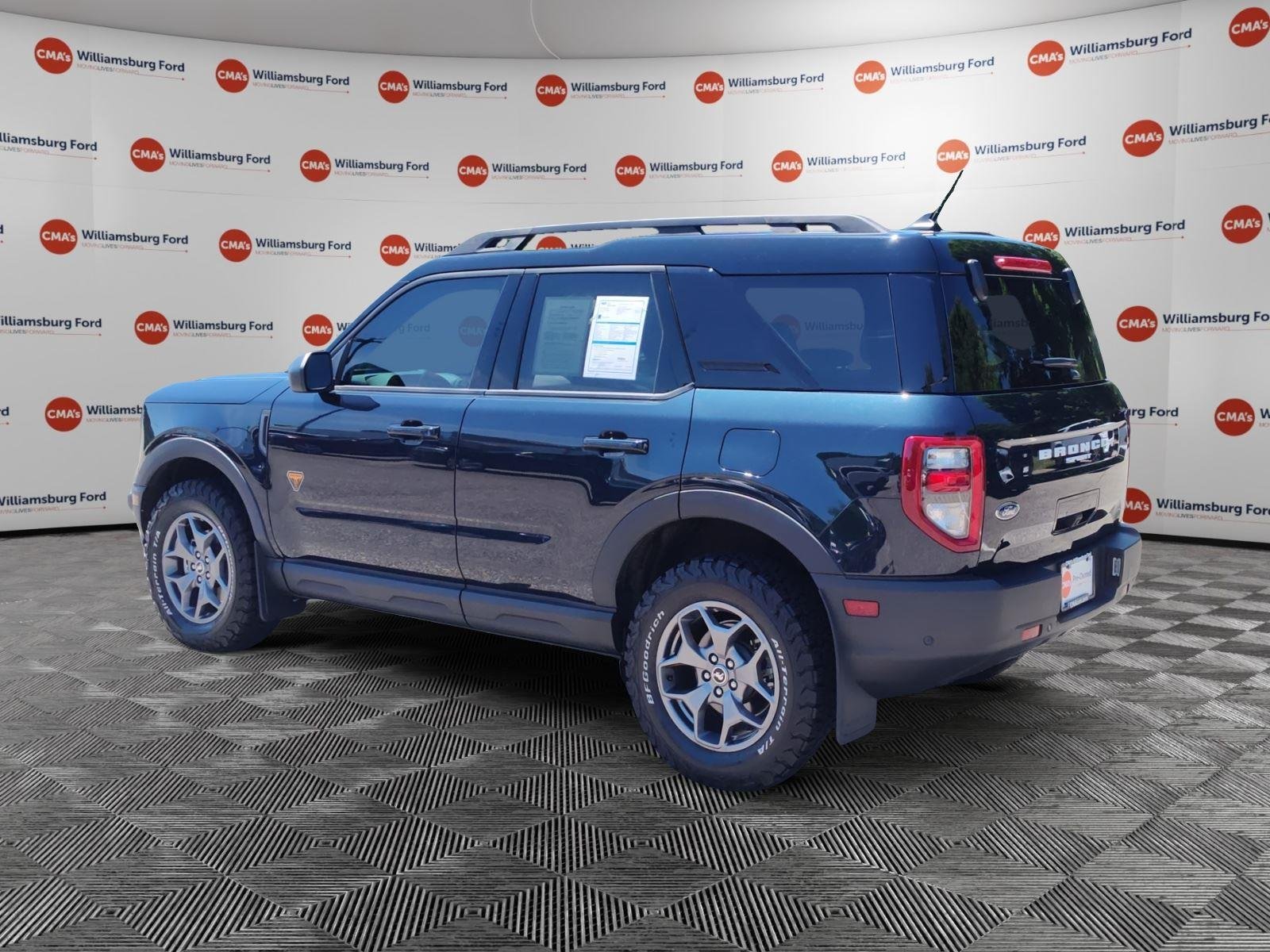 Used 2023 Alto Blue Metallic Tinted Clearcoat Ford Badlands image 3