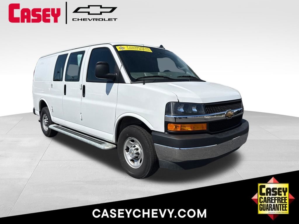2024 Chevrolet Express 2500 Work Van HD's photo