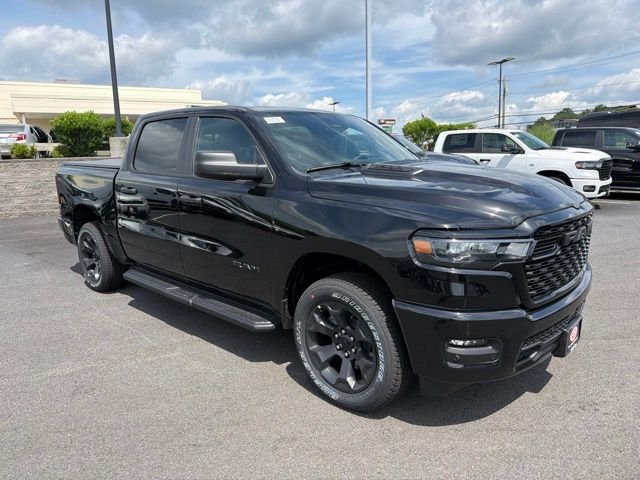 Diamond Black Crystal Pearl-Coat Exterior Paint 2026 RAM 1500 Pickup Truck Four-Wheel Drive 