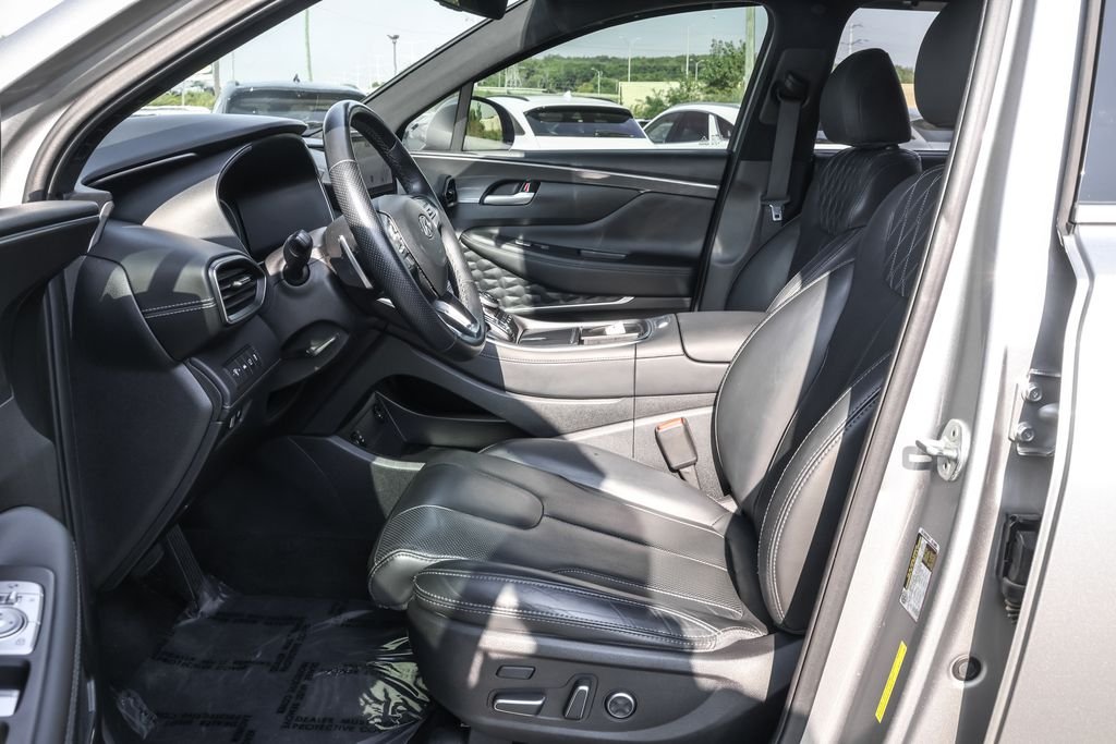 Used 2022 Silver Hyundai Calligraphy image 6