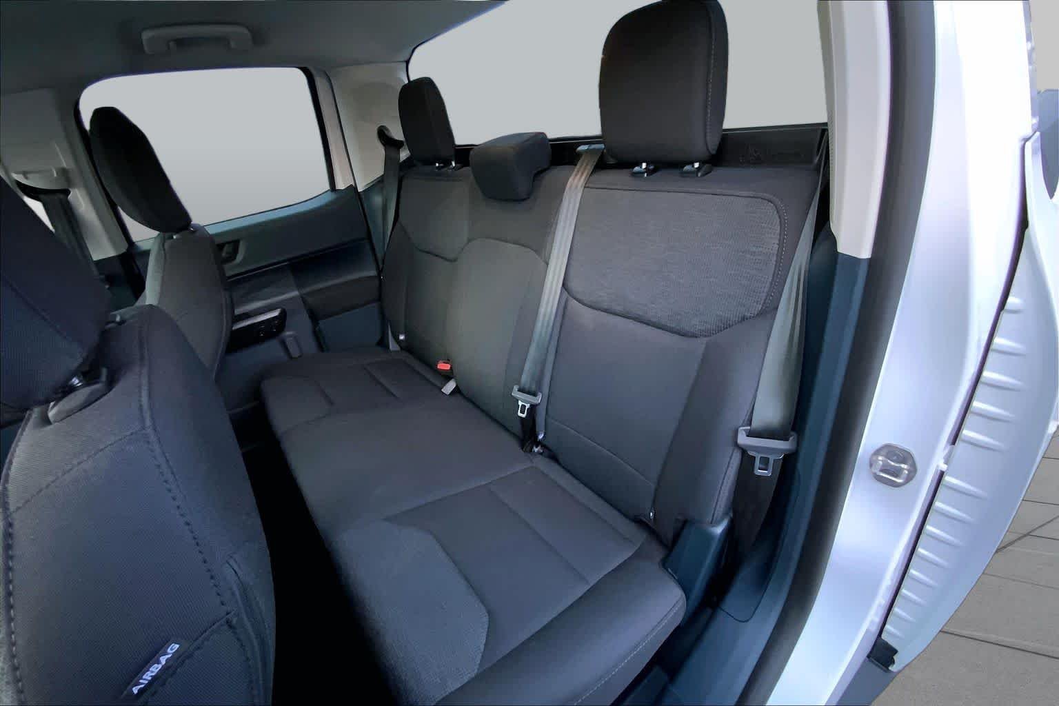 Used 2025 Oxford White Ford XL image 20