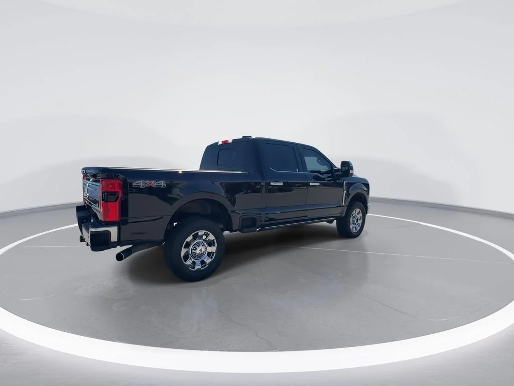 Used 2023 Black Ford King Ranch image 9