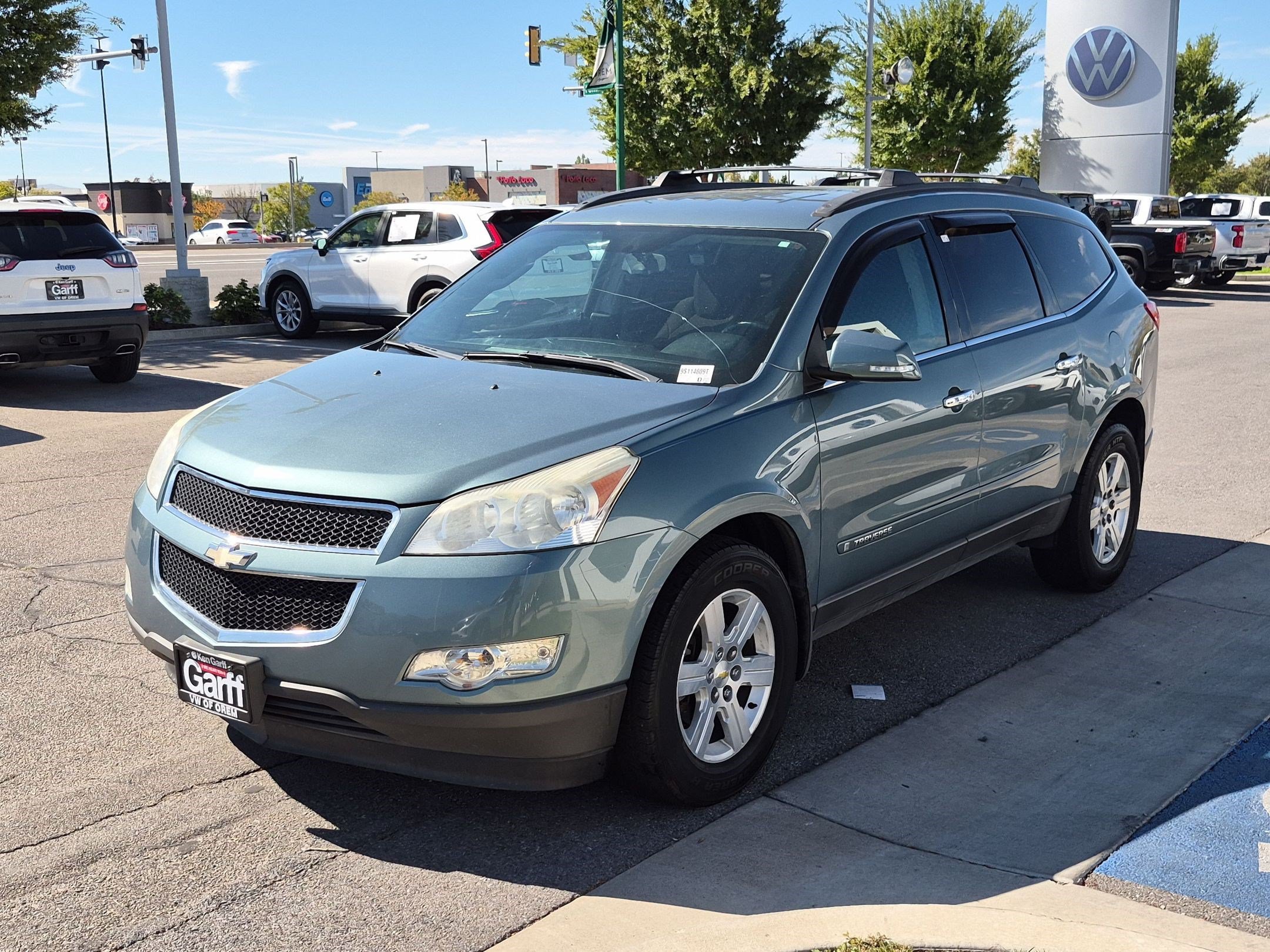 Used 2009 Silver Moss Metallic Chevrolet LT w/1LT image 7