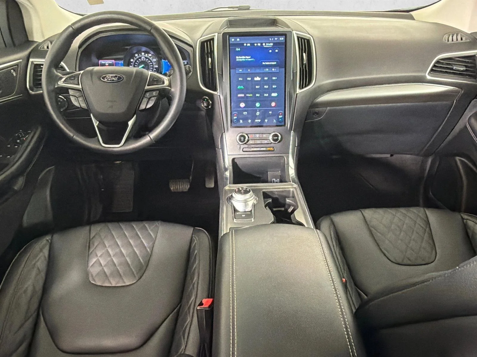 Used 2023 Silver Ford Titanium image 23
